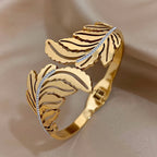 Large Palm Leaf Bracelet gold