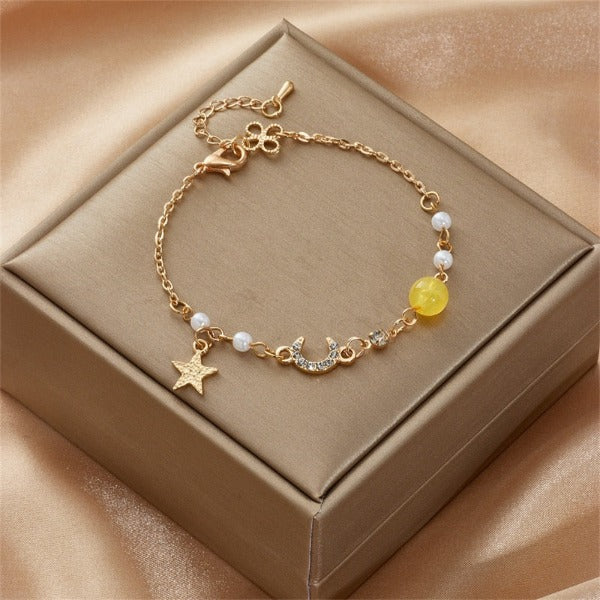 Moon and Star Women's Bracelet Chain Link Astres yellow