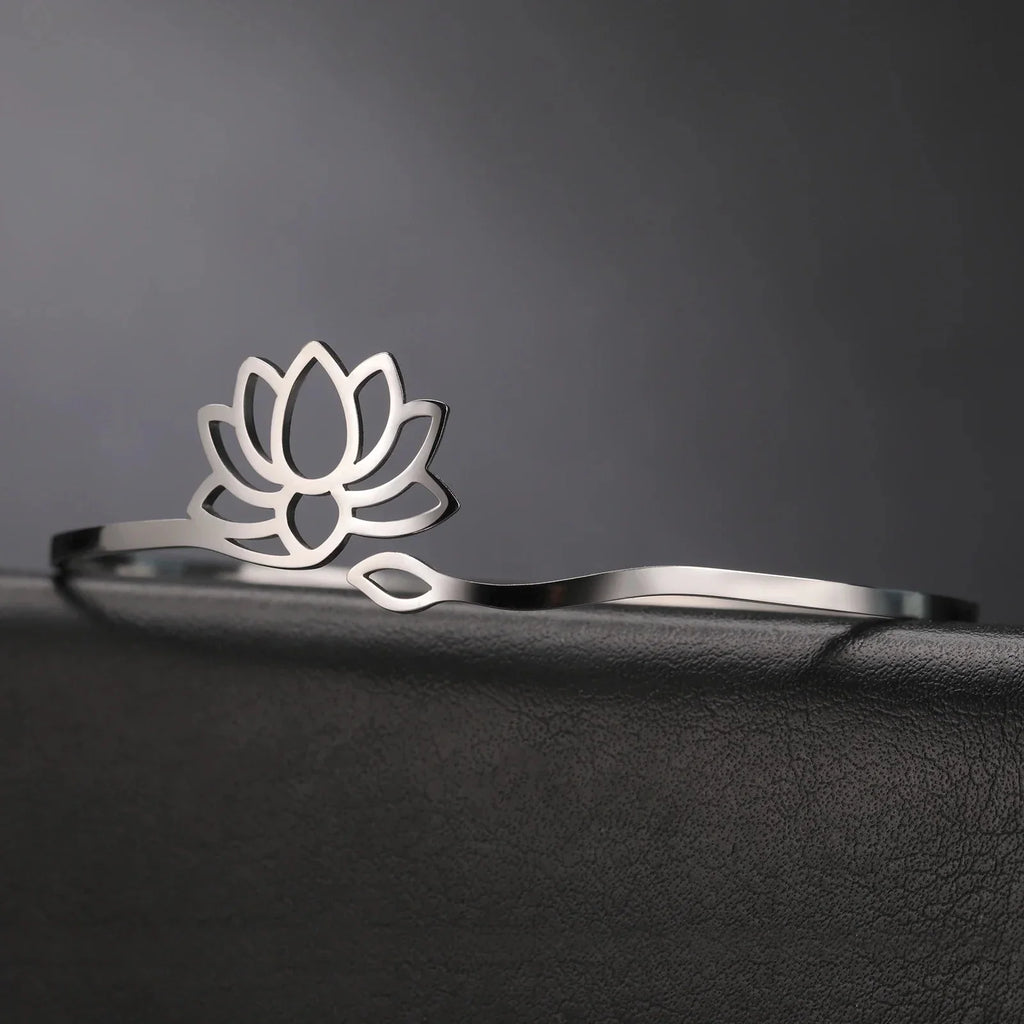 Lotus Flower Bangle for Women silver