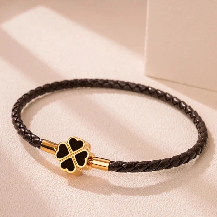 Braided Leather Bracelet with 4-Leaf Clover brown