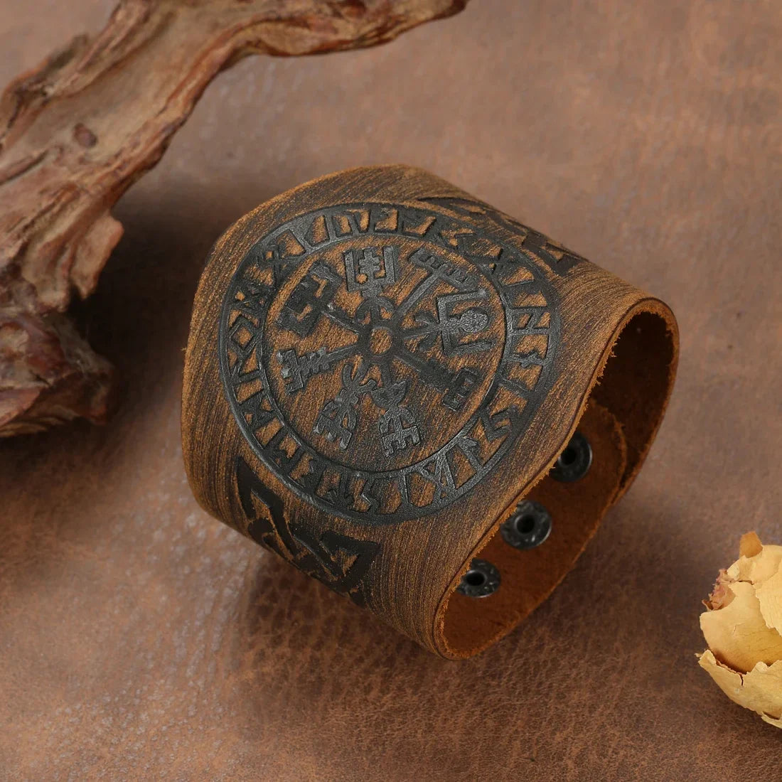 Dark Brown Leather Viking Vegvisir Bracelet