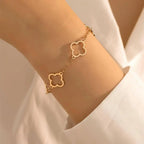 Set of 2 Bracelets with 4-Leaf Clovers gold