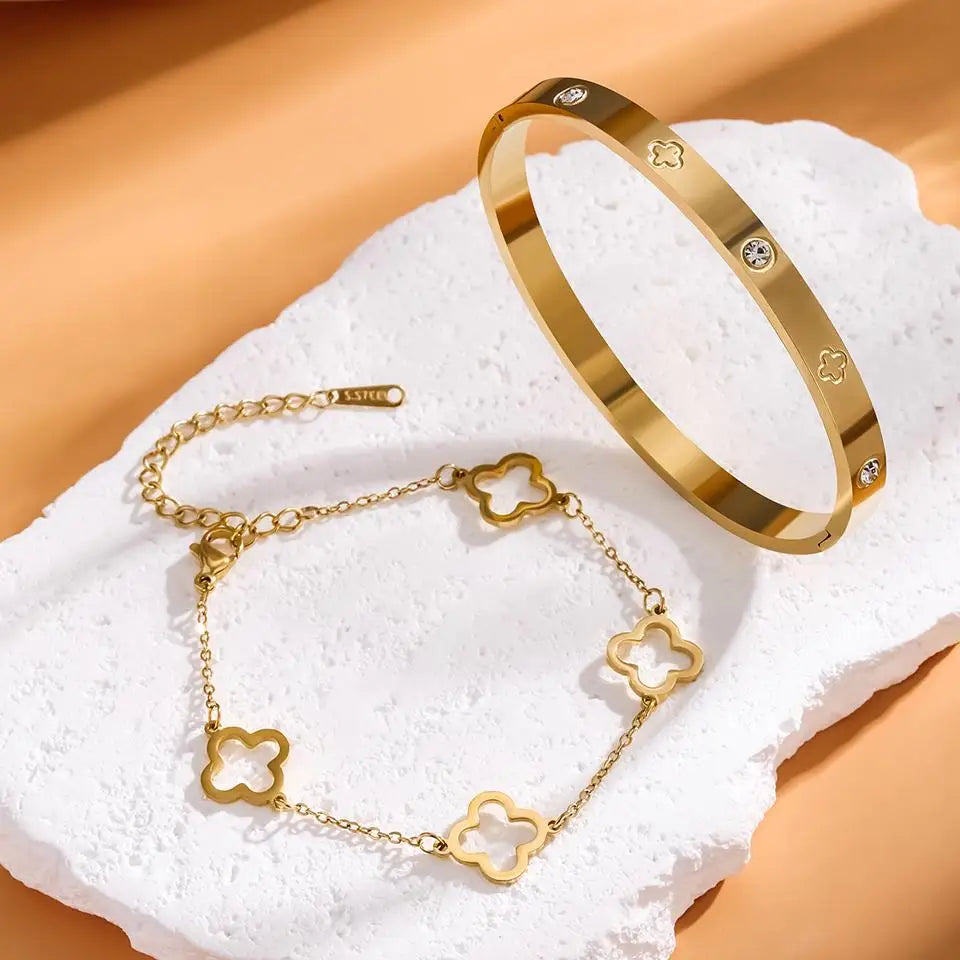 Set of 2 Bracelets with 4-Leaf Clovers gold