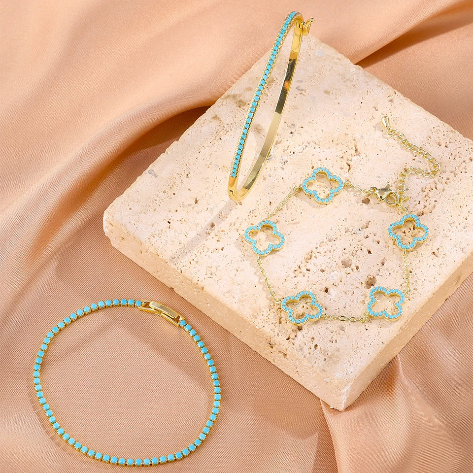 Set of 3 Bracelets with Four-Leaf Clovers in Blue Zircon