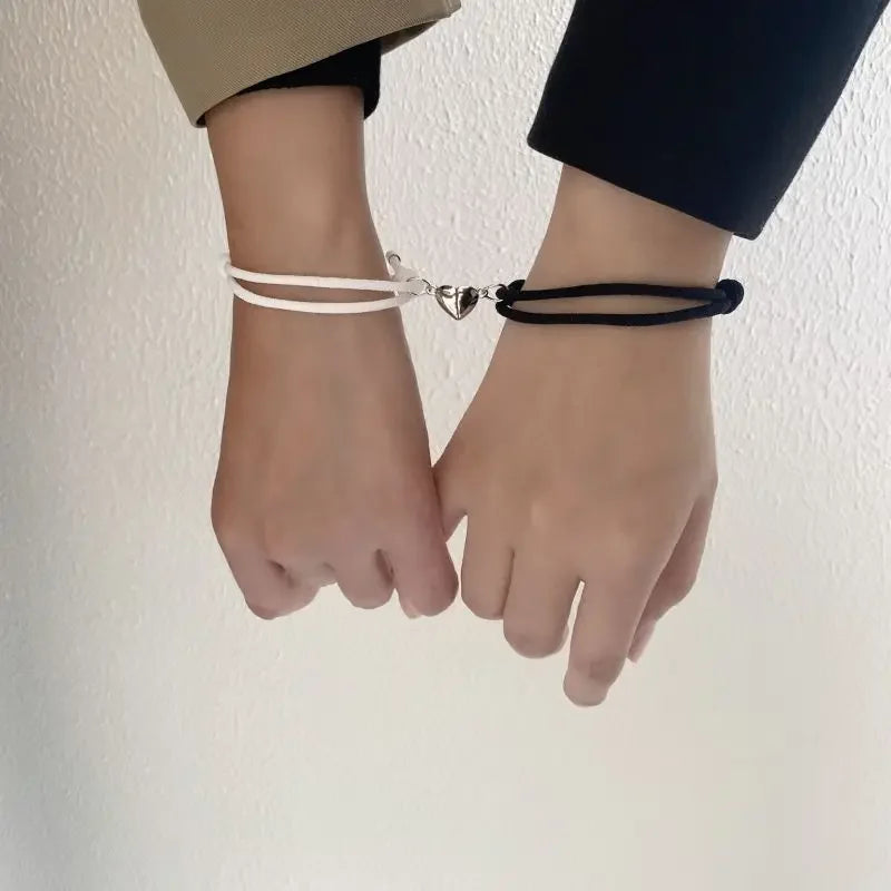 Couples and Friends Bracelets Magnetic Heart Chain Bracelet