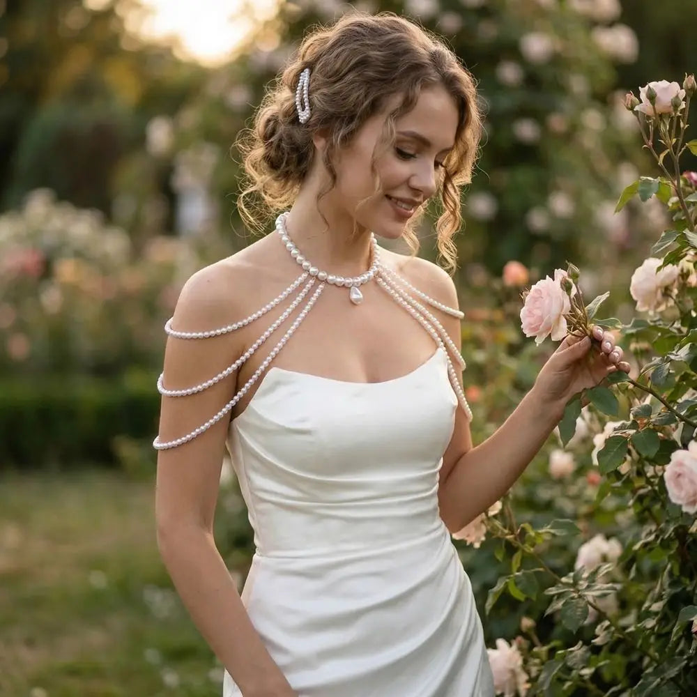 Women's shoulder chain - Jewelry for the collarbone & shoulder