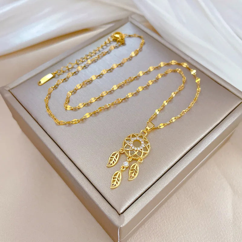 Dreamcatcher Necklace Gold Pendant