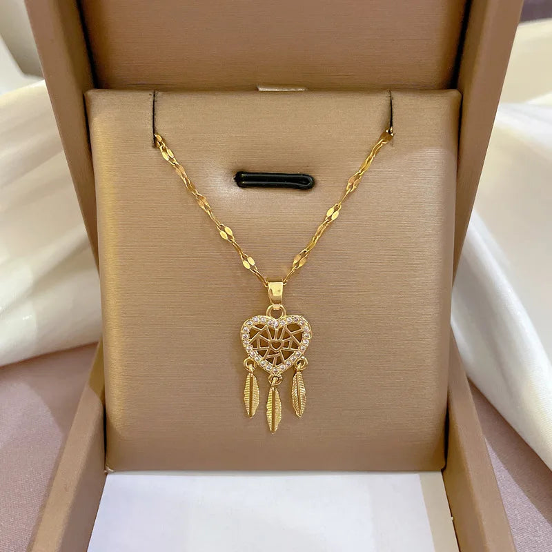 Necklace with Crystal Dreamcatcher Heart Pendant