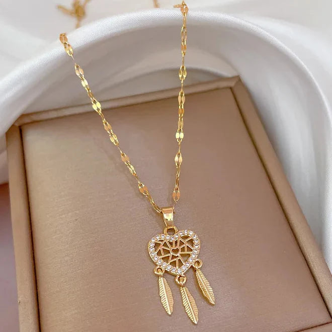 Necklace with Crystal Dreamcatcher Heart Pendant