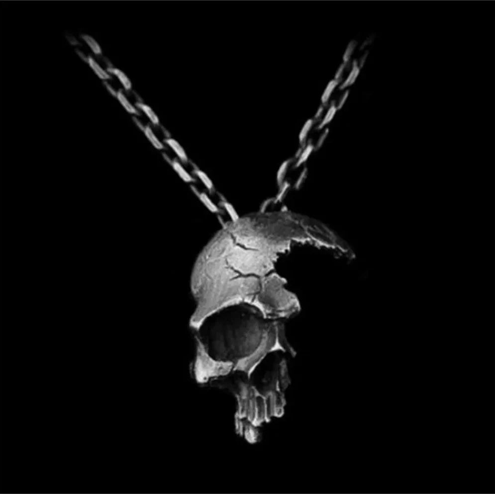 Necklace with Skull Pendant Silver