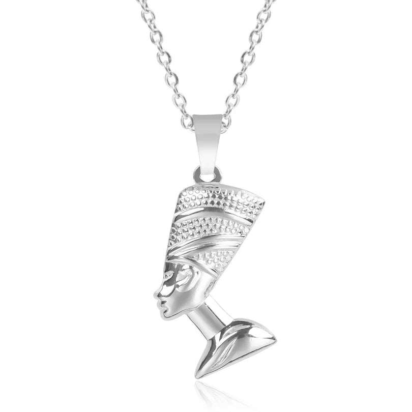 Necklace with Nefertiti Pendant silver