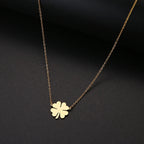 Necklace with Lucky Clover Leaf Pendant gold