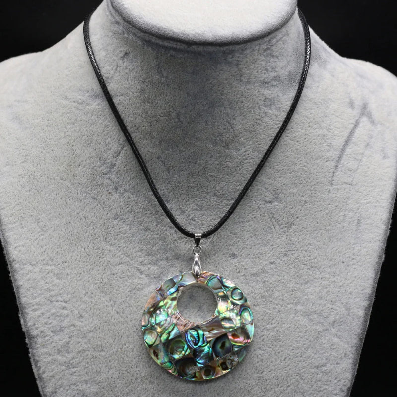 Mother-of-Pearl Shell Pendant Leather Necklace