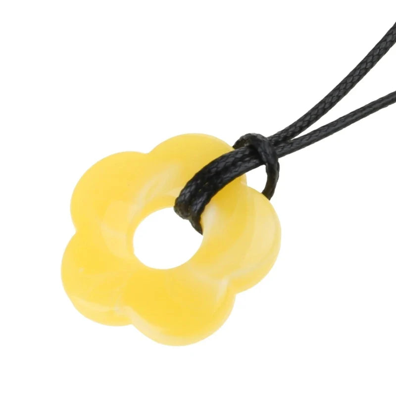Necklace with Flower Pendant Romantic Style yellow 