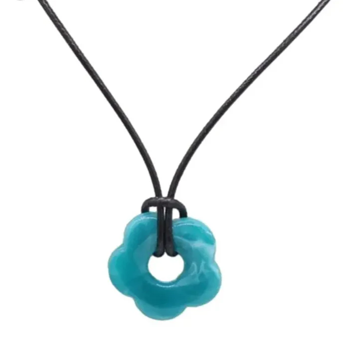 Necklace with Flower Pendant Romantic Style dark blue