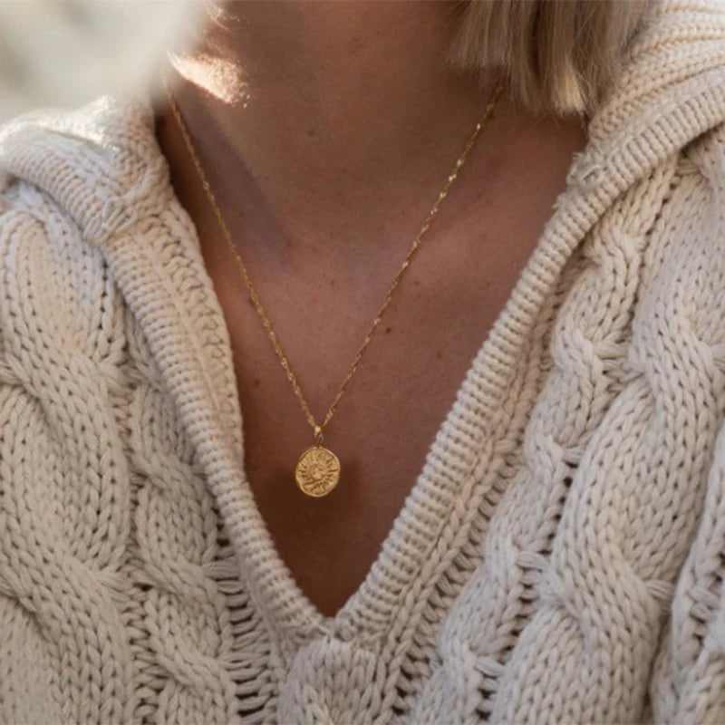 Moon Pendant Necklace for Women in gold