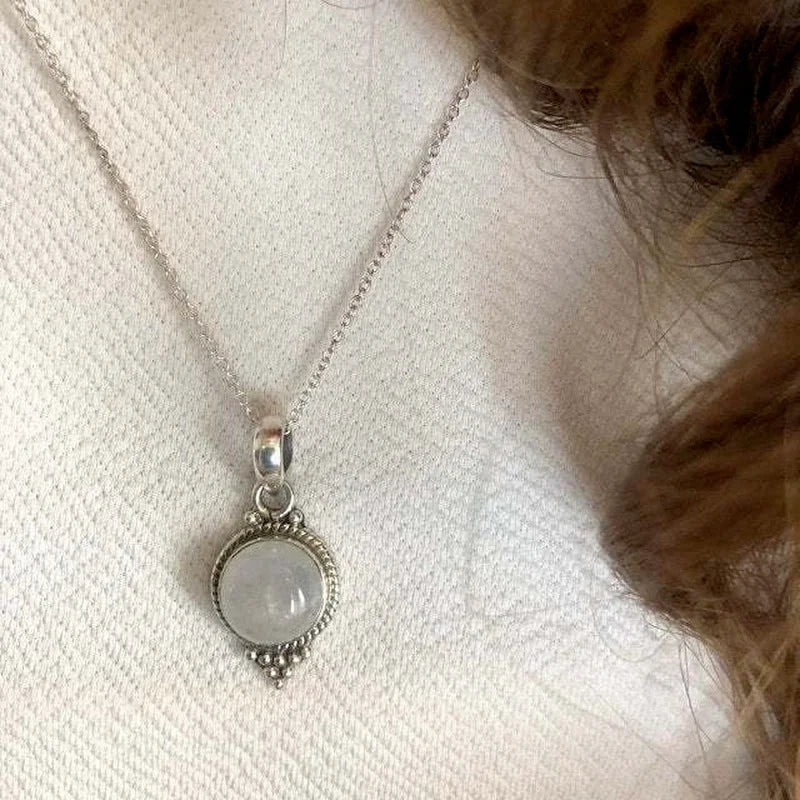 Necklace with Vintage-Style Moonstone Pendant