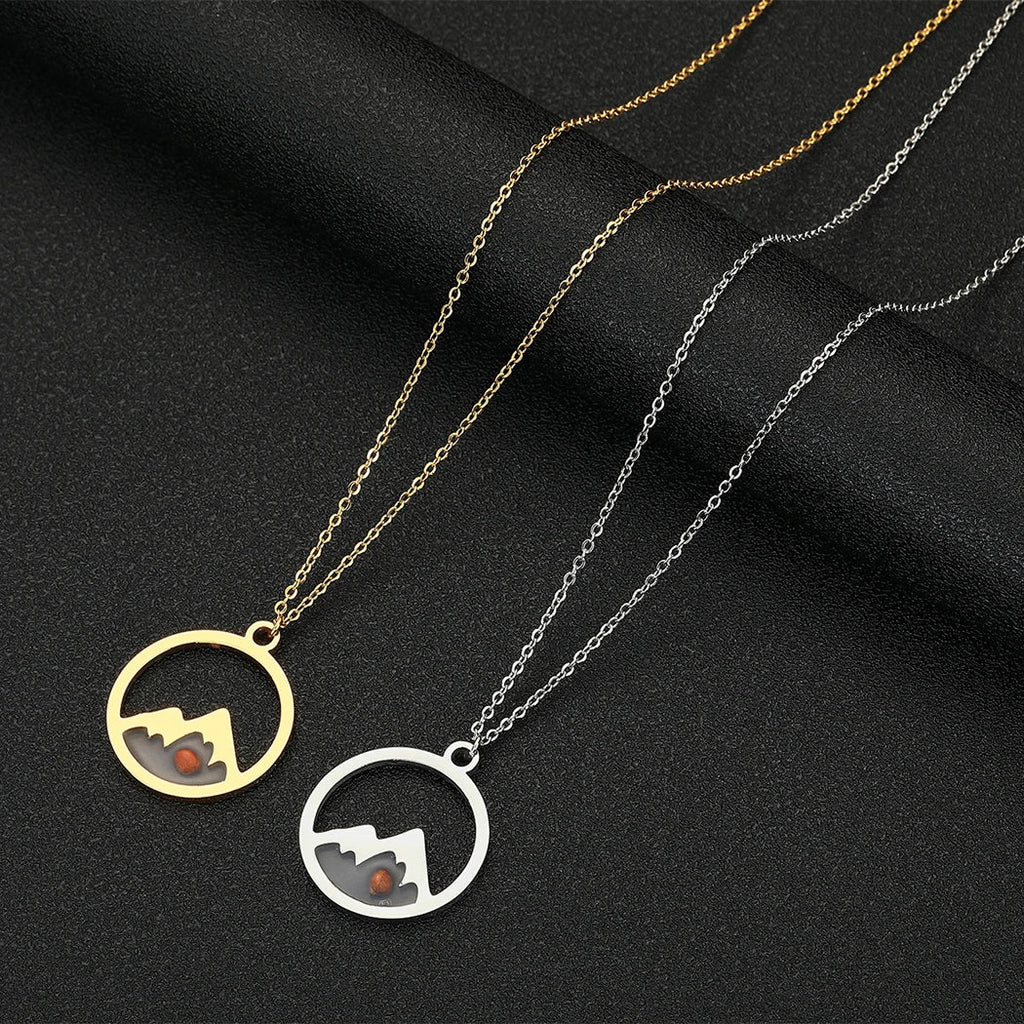 Necklace with Round Pendant Mountain and Gold Seed