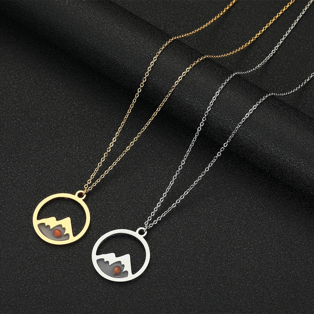 Necklace with Round Pendant Mountain and Gold Seed