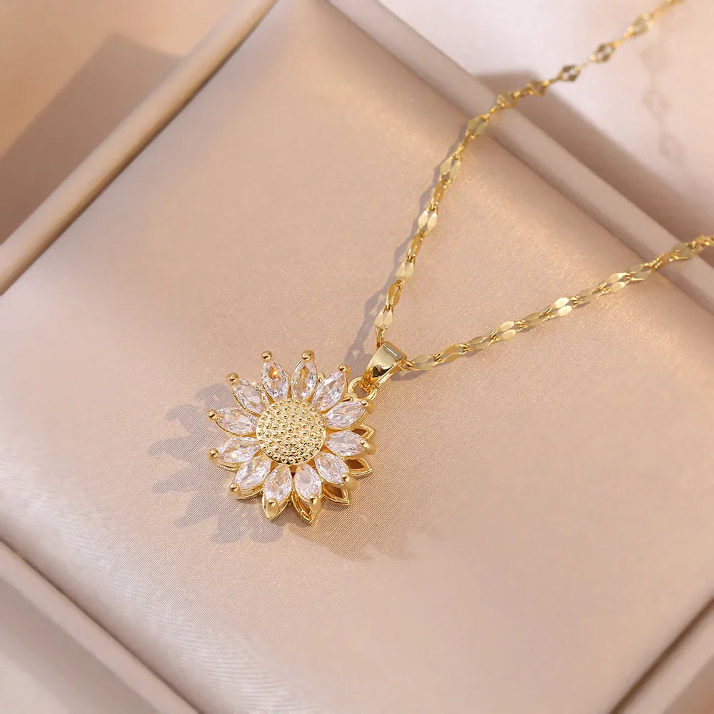 Necklace with Rotating Zircon Flower Anti-Anxiety Pendant gold