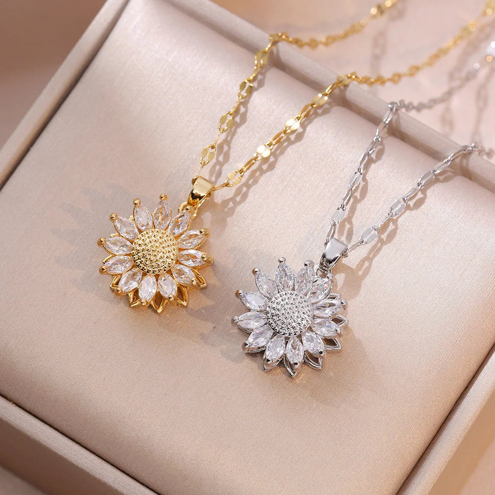 Necklace with Rotating Zircon Flower Anti-Anxiety Pendant gold