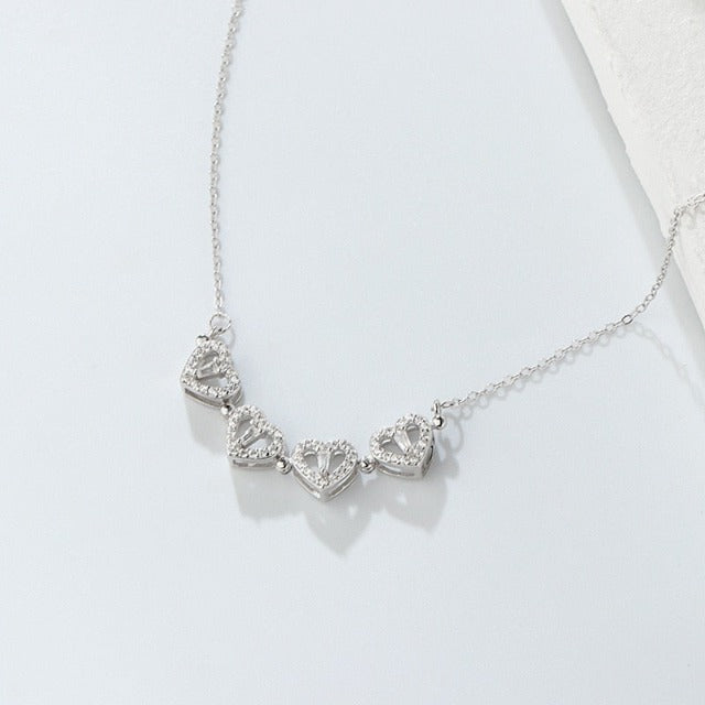 Four-Leaf Clover Heart Necklace Lucky Charm Pendant in Silver