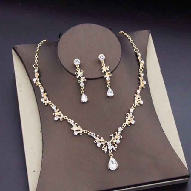 Wedding Necklace Diamonds Gold