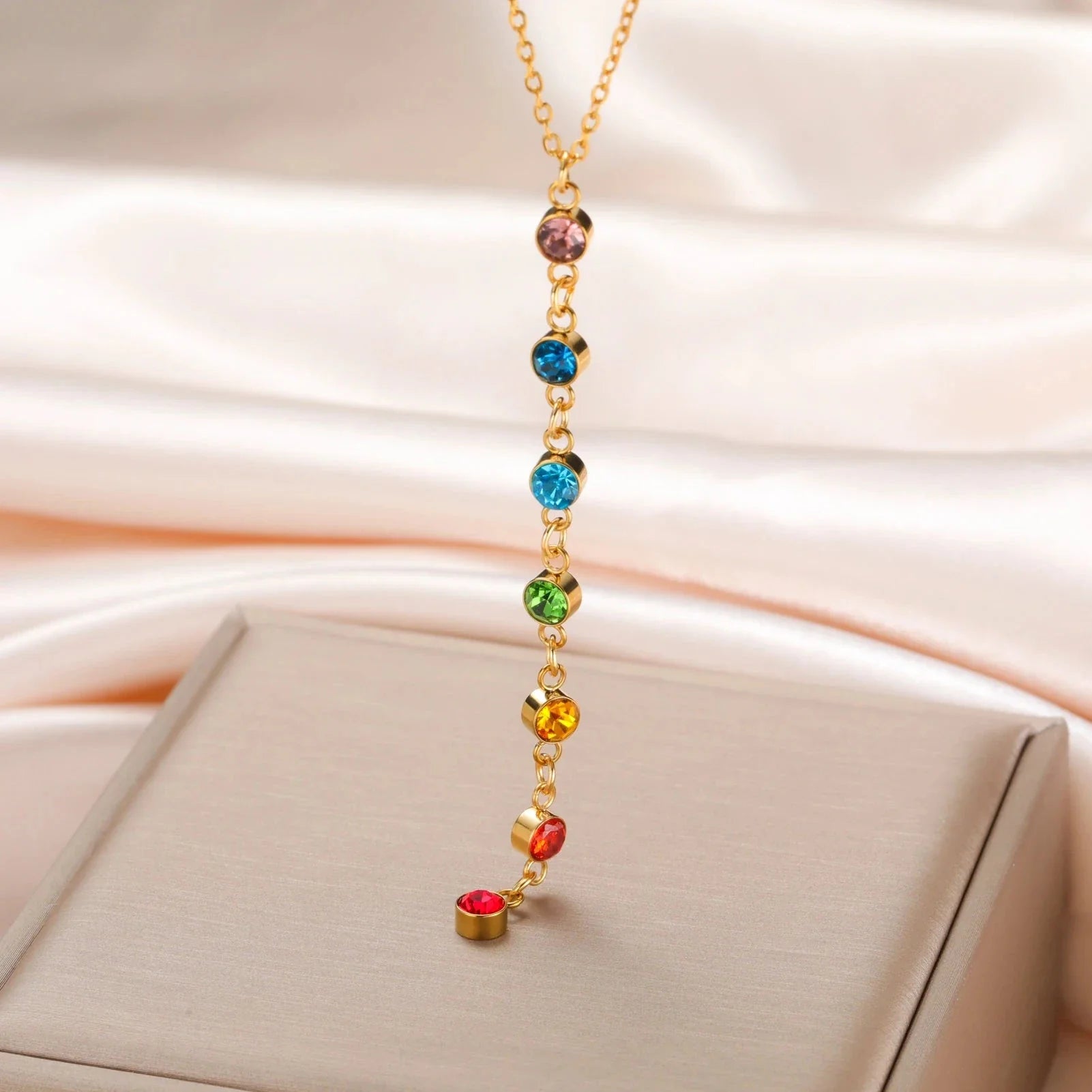 Protective Necklace with Long Pendant in 7 Chakra Stones gold