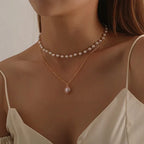 Elegant Double Necklace with Pearl Pendant in gold