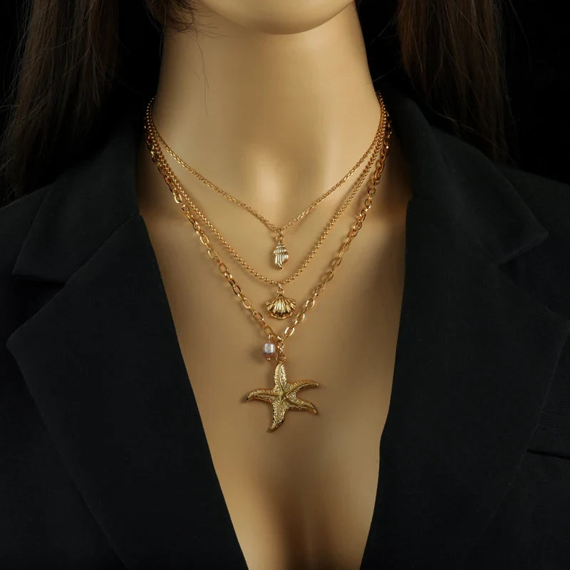 Multi-row Necklace with Shell Pendant Starfish Conch Scallop