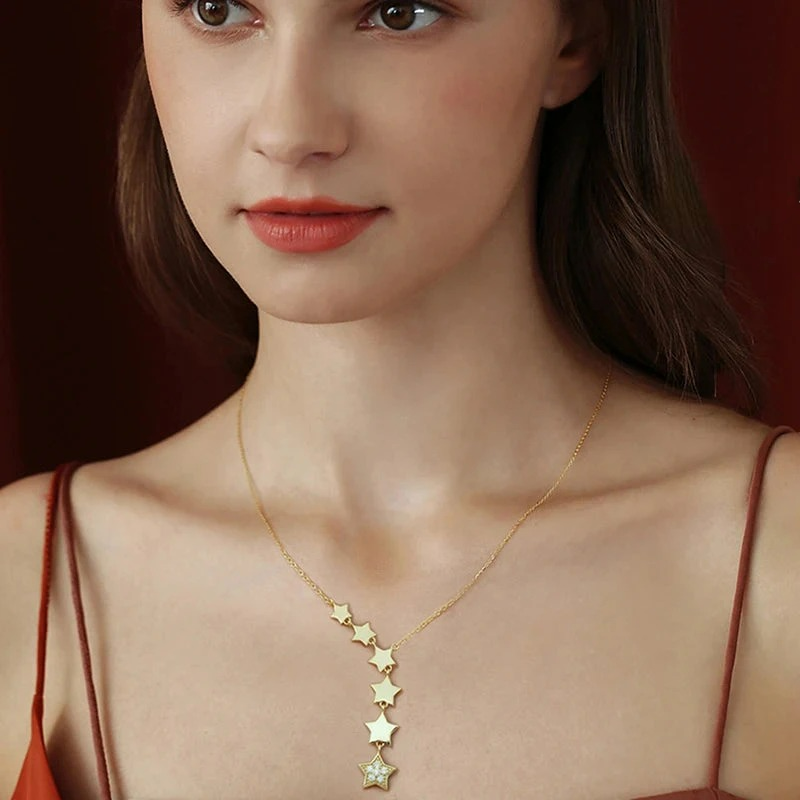 Multiple Star Pendant Necklace