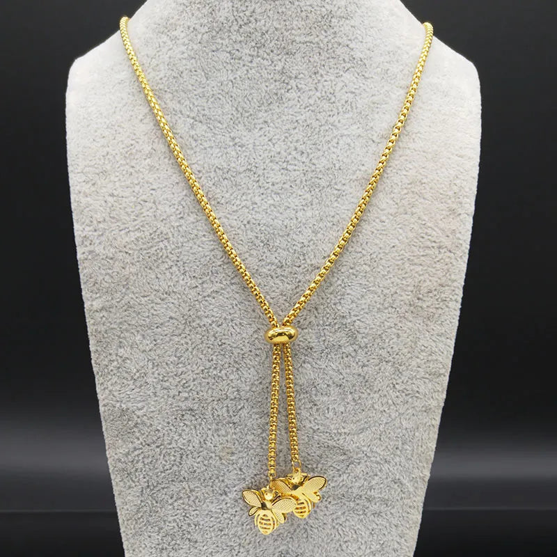 Bee Pendant Necklace Gold