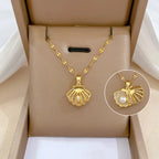 Seashell Necklace Pendant with Scallop Shell and Pearl 2