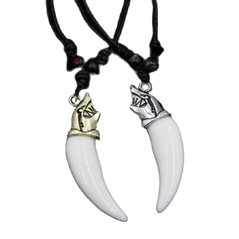 Shark Tooth Pendant Necklace silver
