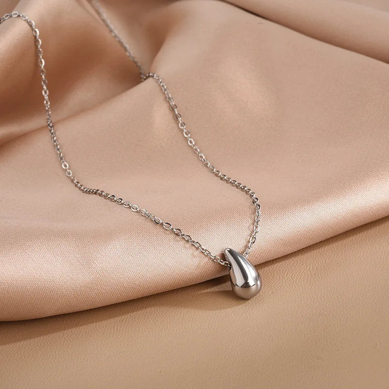 Fine Silver Water Drop Pendant Necklace