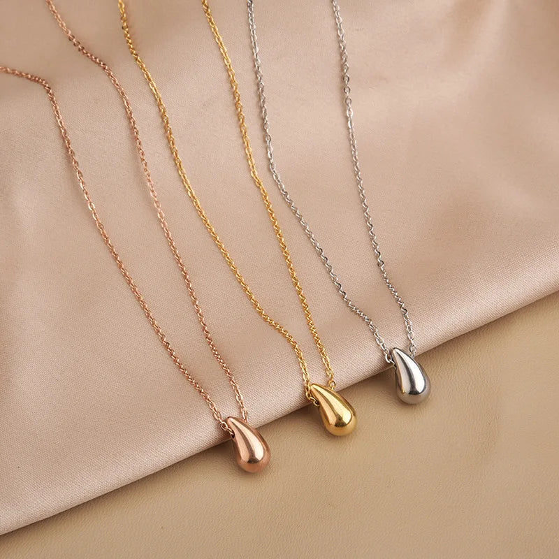 Fine Gold Water Drop Pendant Necklace