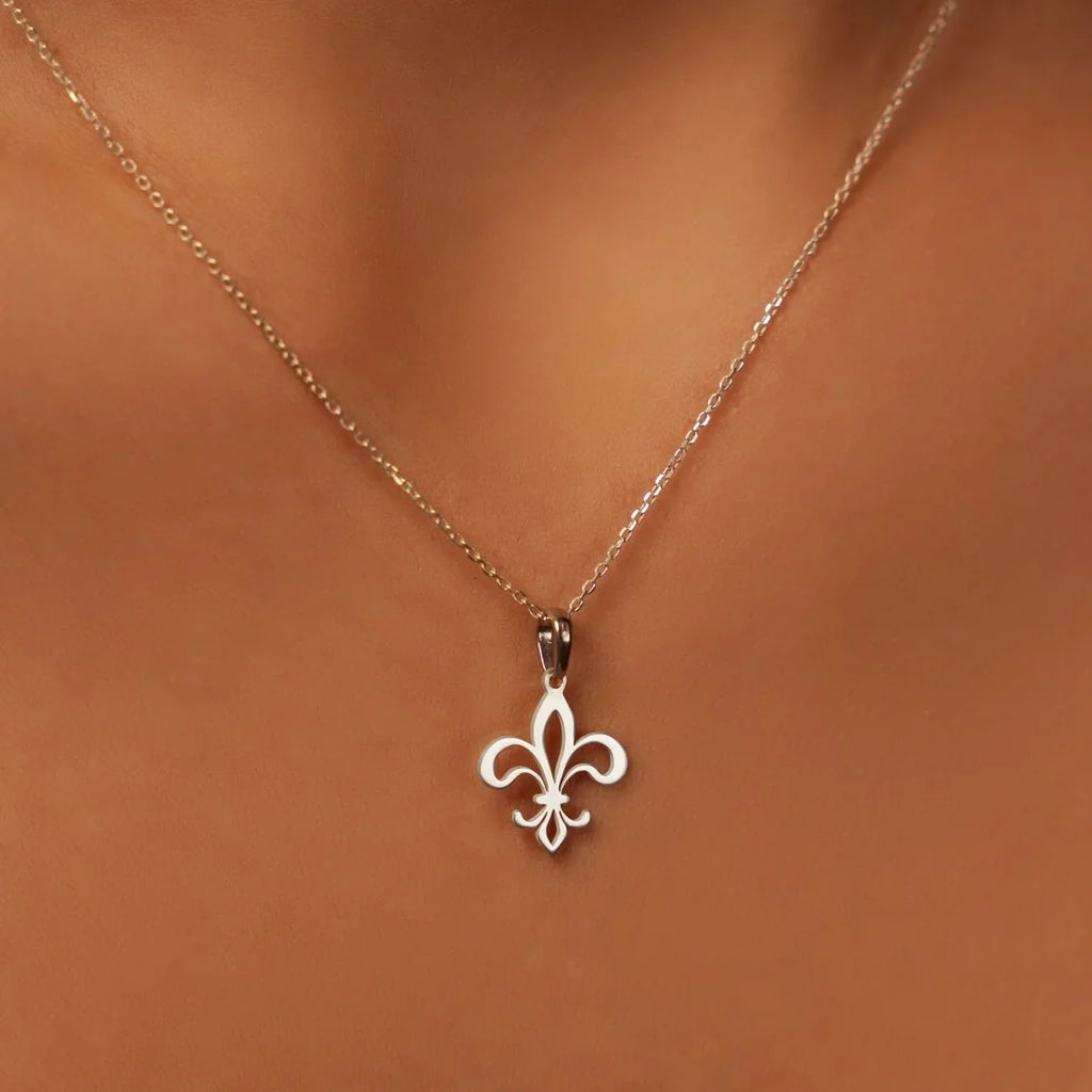 Fleur-de-lis Necklace & Pendant Silver Chain & Medallion