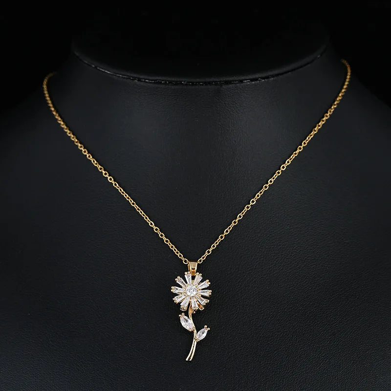 Anti-Stress Rotating Sunflower Flower Pendant Necklace Gold