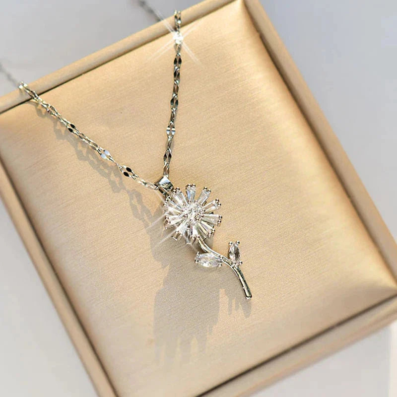 Anti-Stress Rotating Sunflower Flower Pendant Necklace Silver