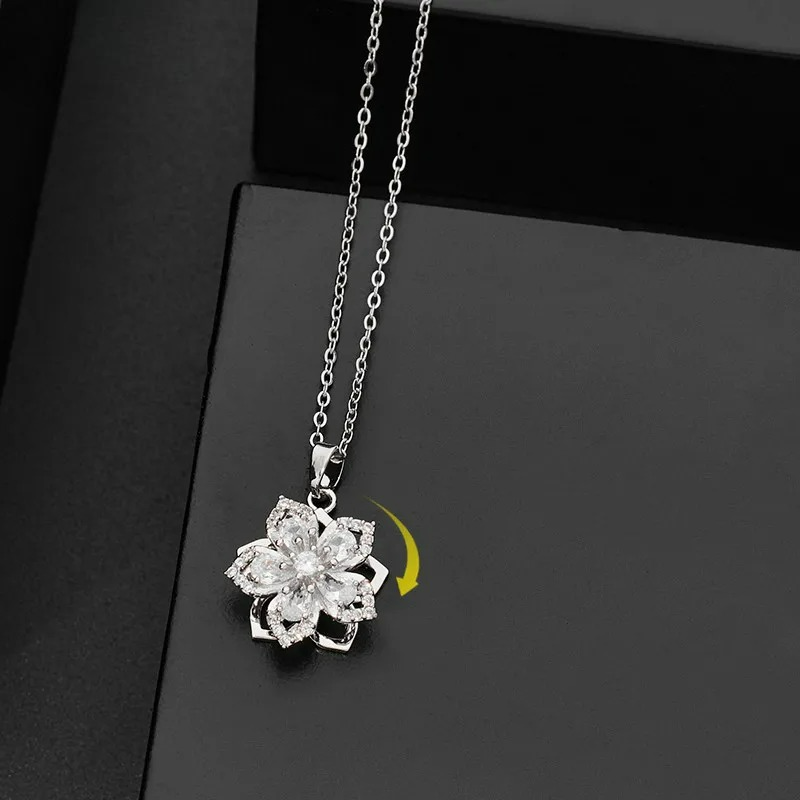 Stress-Relief Rotating Flower Pendant Necklace silver