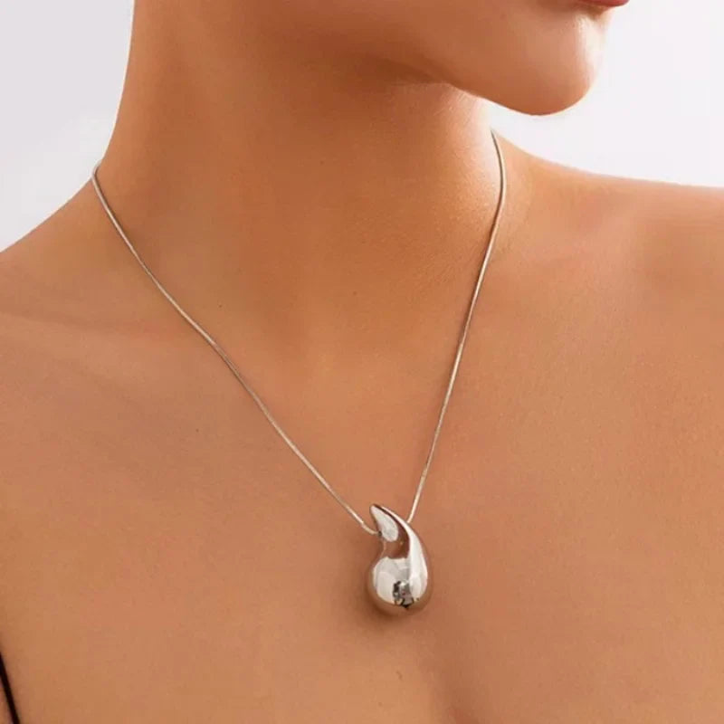 Asymmetric Water Drop Pendant Necklace Silver