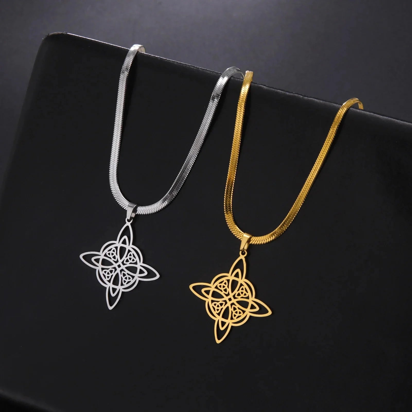 Wiccan Witch's Knot Pendant Necklace Women’s Protection Amulet Gold