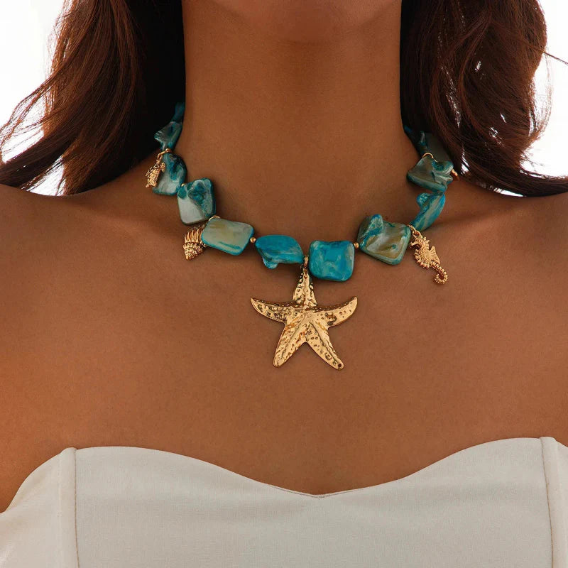 Choker Necklace with Shell and Starfish Pendants blue