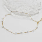 Women’s Choker Necklace with Gold Pearls