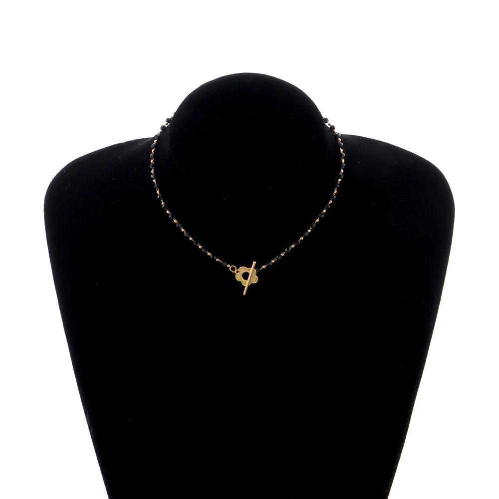 Flower Pendant Choker Necklace black and gold