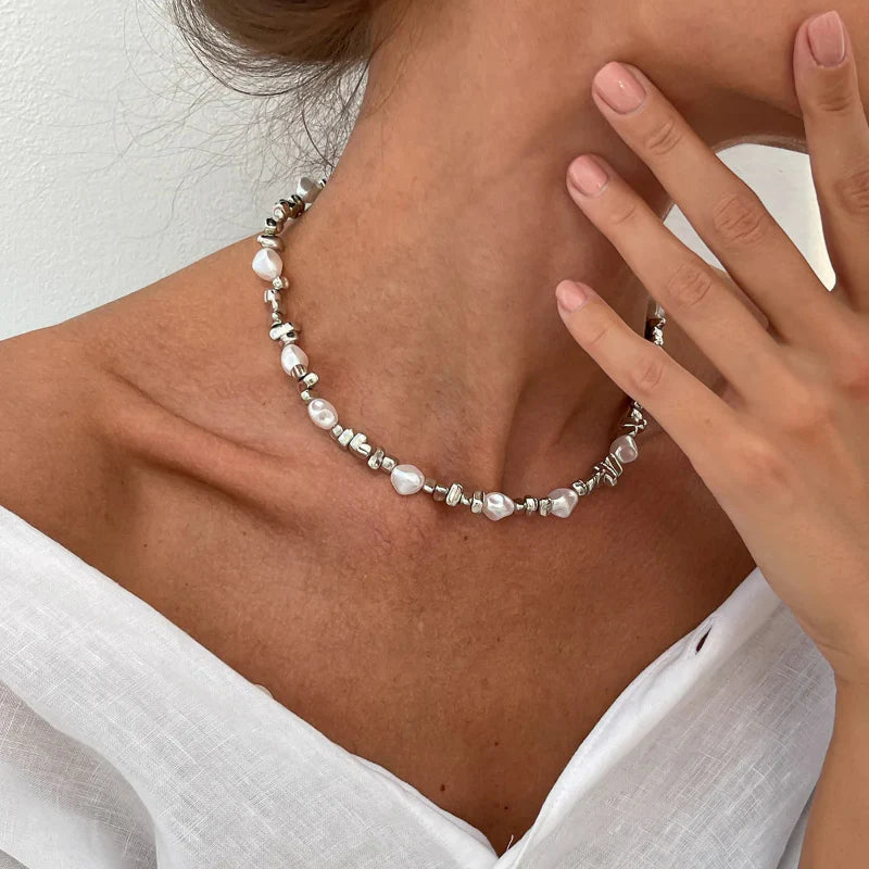 Pearl Pendant Choker Necklace for Women silver
