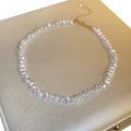 White Style Choker Necklace in Pearls
