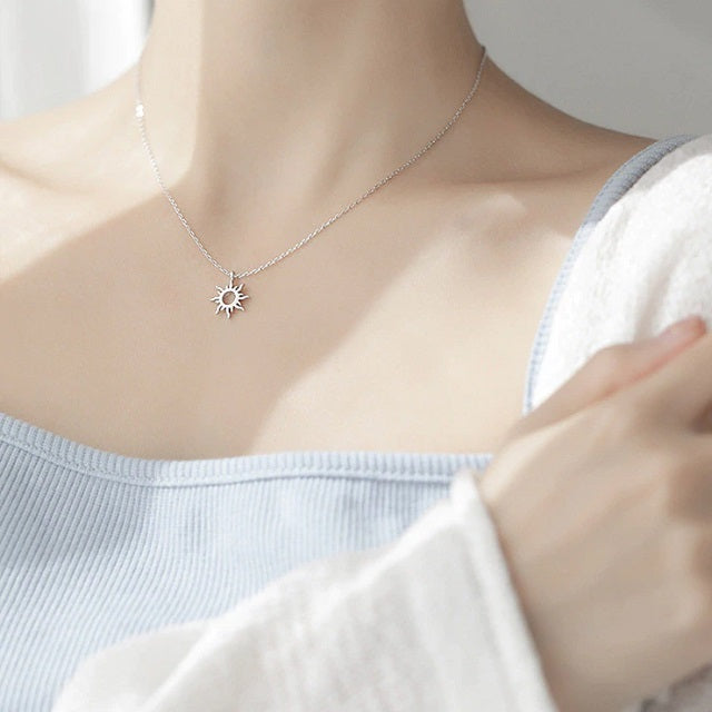 Women’s Sun Necklace