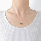 Mother-of-Pearl Clover Necklace Gold Chain Pendant for Women green