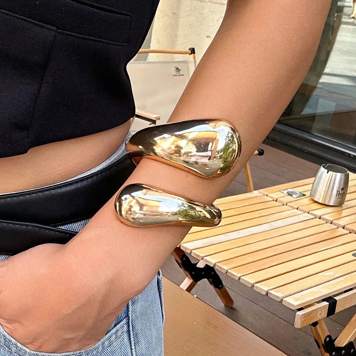 Large Water Drop Chain Bracelet Gold